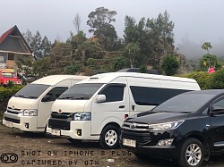 Sewa mobil elf hiace bus gombong kebumen